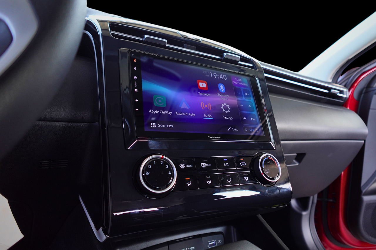 PANTALLA PIONEER DMH-AP6650BT